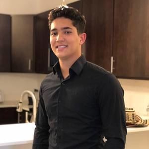 Meet your Posher, Ayrton